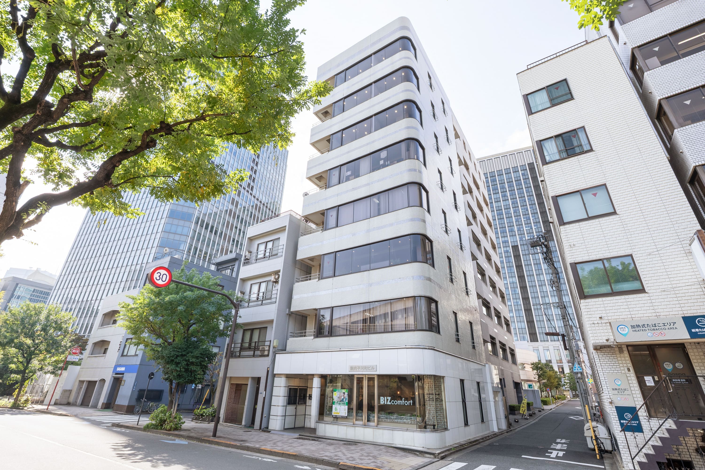 都心拠点ニーズの高まりに対応 永田町『BIZcomfort平河町』が増床オープン 出社回帰・オフィス拡張需要を背景に、複数名向けレンタルオフィスを新設